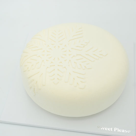 Frosty Snow 荔枝茉莉慕斯蛋糕